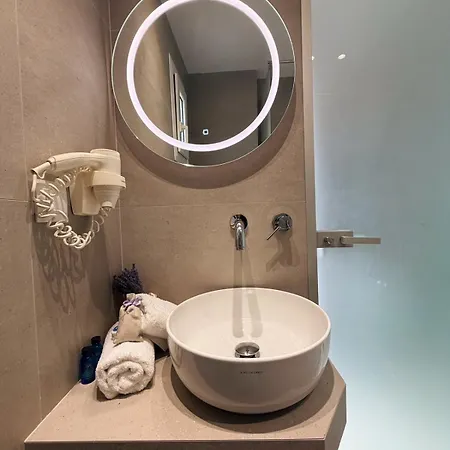 Hotel Evripidis *