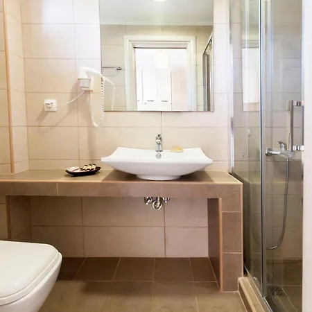 Hotel Evripidis *