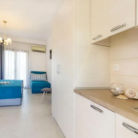 Ξενοδοχείο Ευριπίδης Hotel *