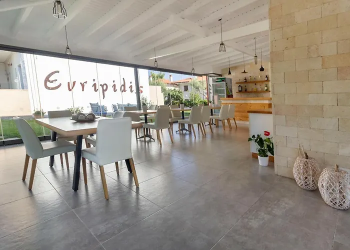 Hotel Evripidis *